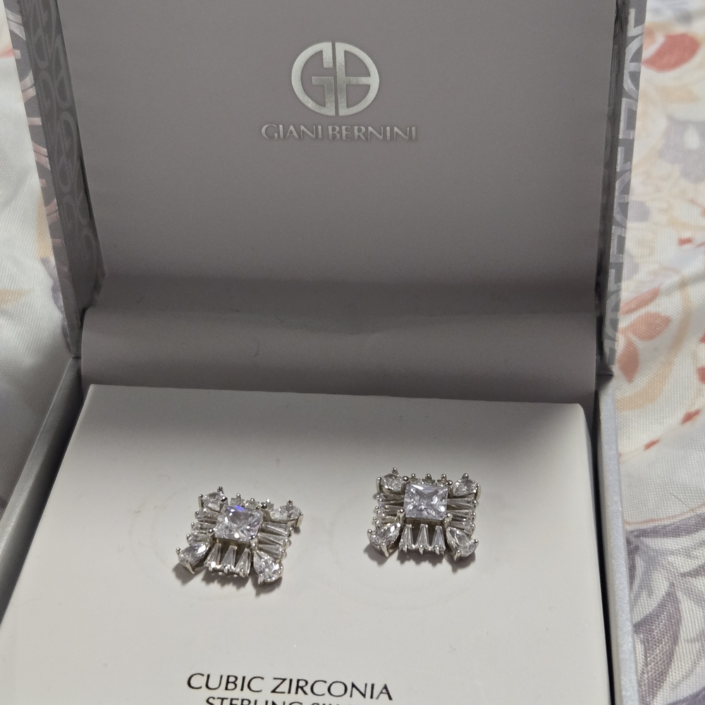 Giani Bernini Silver Cubic‎ Zirconia Stud Earrings